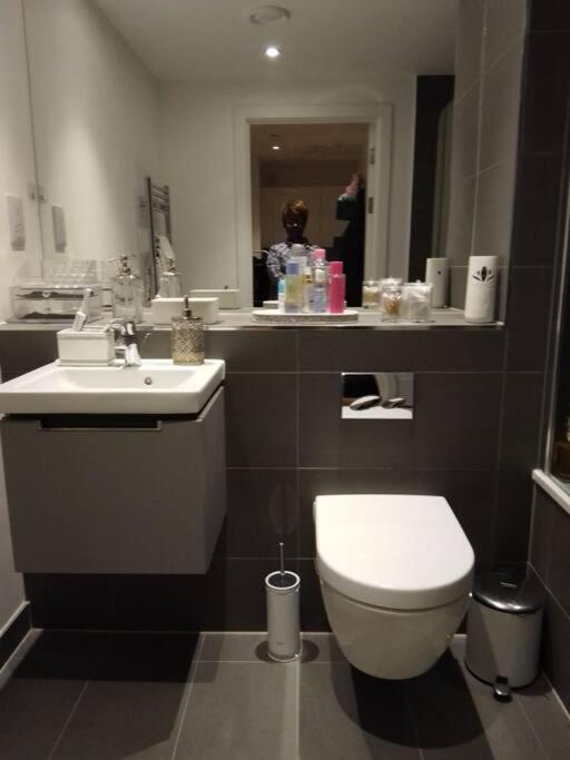 Whole Apartment 5 Mins To East Croydon & Concierge Londyn Zewnętrze zdjęcie