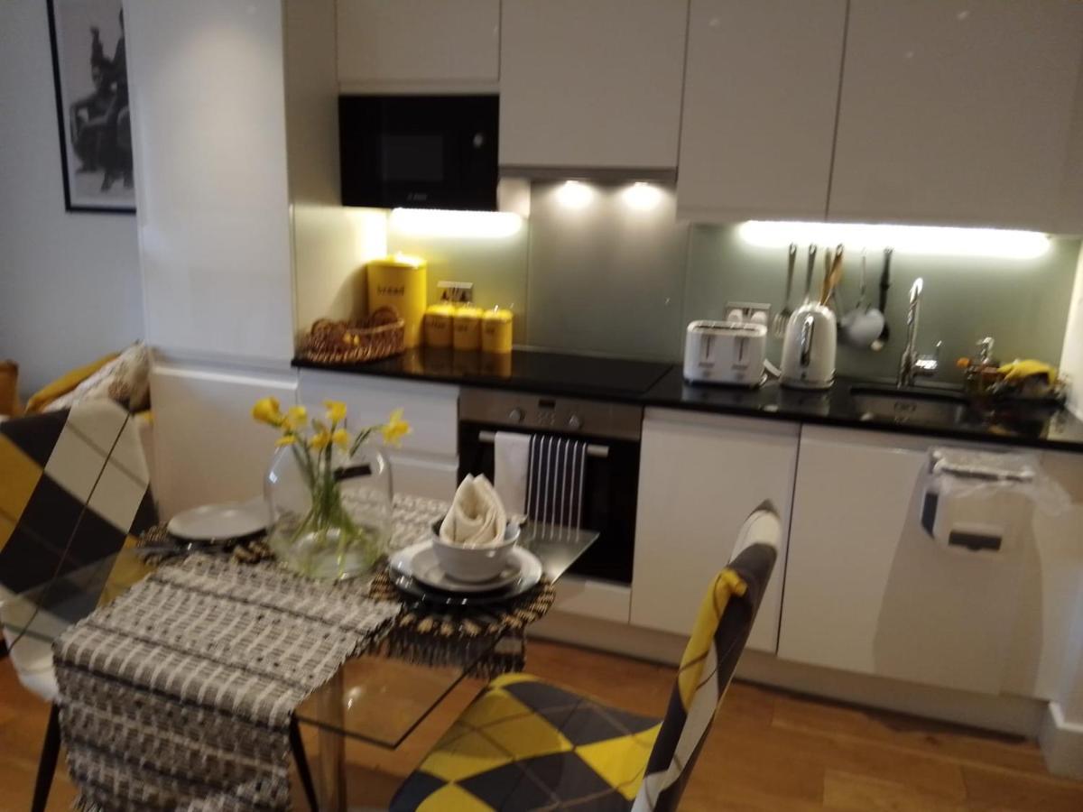 Whole Apartment 5 Mins To East Croydon & Concierge Londyn Zewnętrze zdjęcie